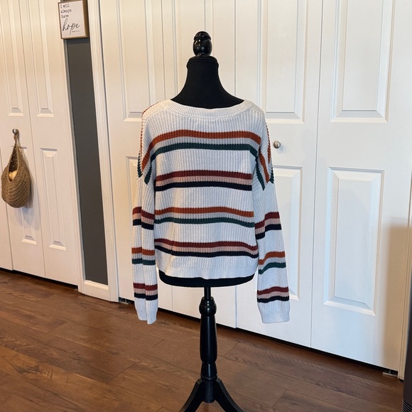 La Hearts Rust and Cream Knit Sweater - Picture 2 of 12